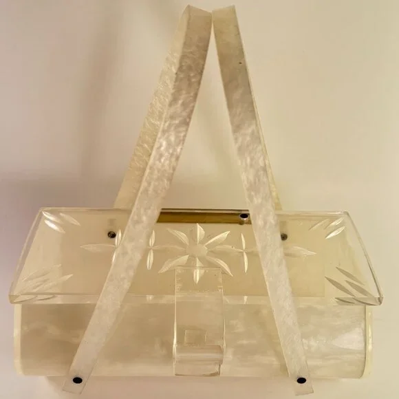 Vintage 1950's Lucite Box Purse - Picture 2 of 7